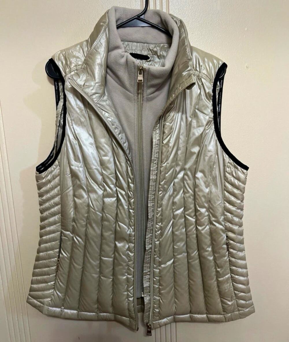 Calvin Klein Performance Women’s Silver Quilted Puffer Full Zip Vest Size M